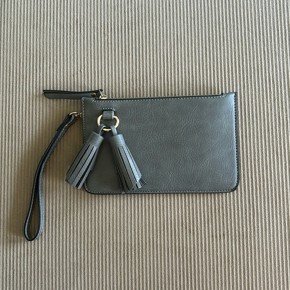 Wristlet